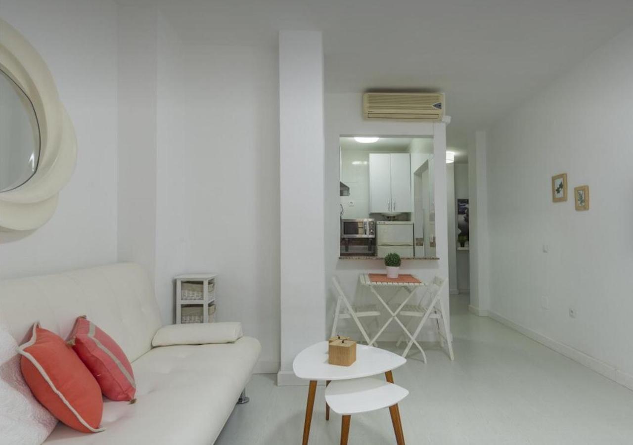 Lovely Studio At The City Heart! Málaga Buitenkant foto
